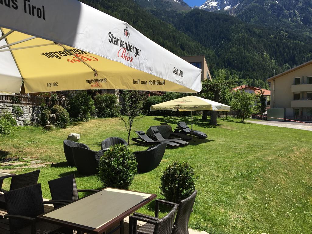 Gasthof Zum Stern オエッツ エクステリア 写真