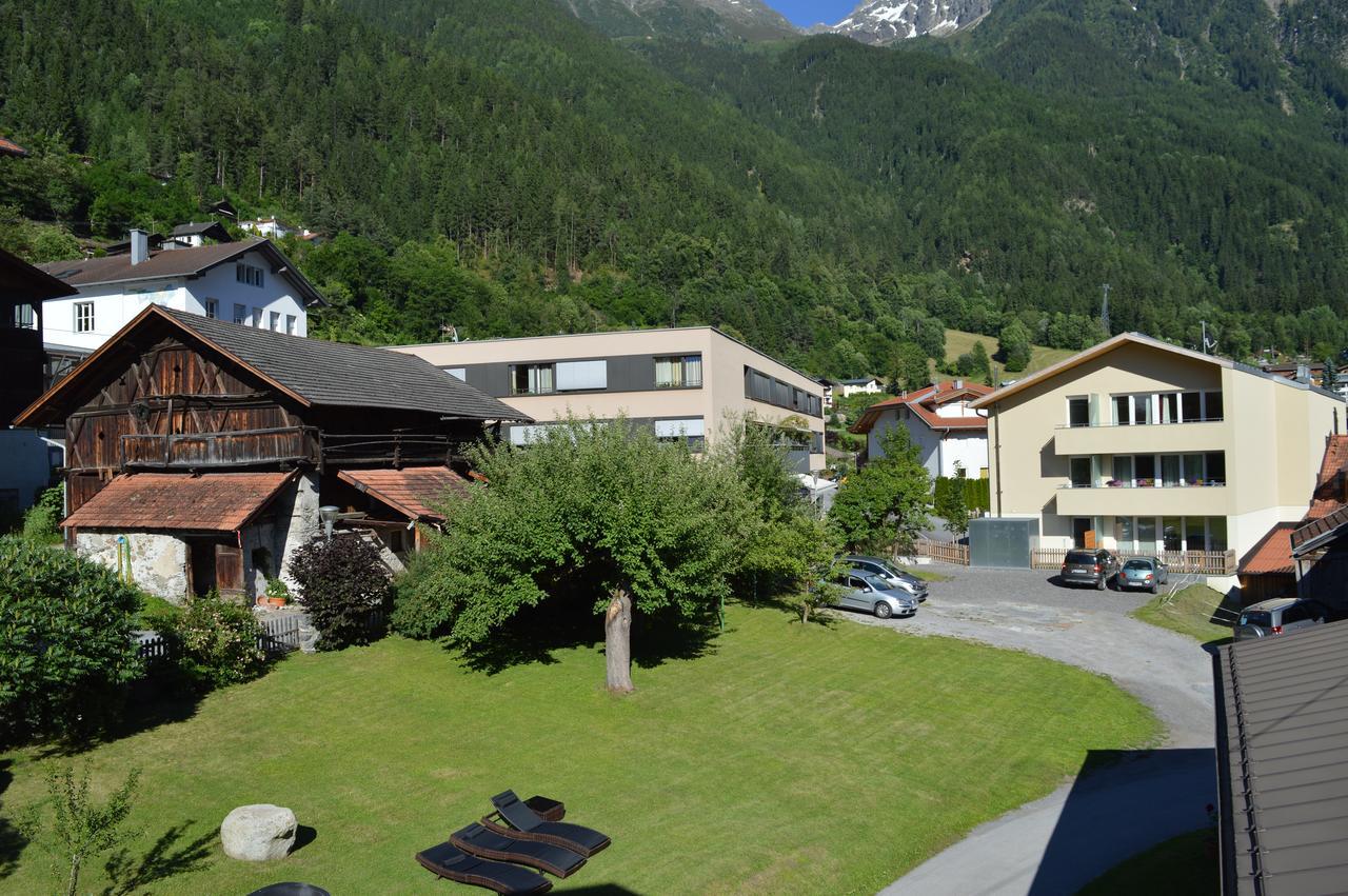 Gasthof Zum Stern オエッツ エクステリア 写真